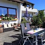 Gaestehaus Zur Seemoewe, 2 