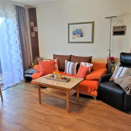 Gaestehaus Zur Seemoewe, 2 