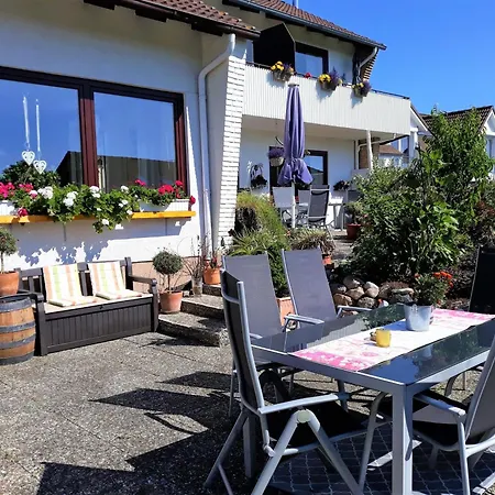 Gaestehaus Zur Seemoewe, 2 