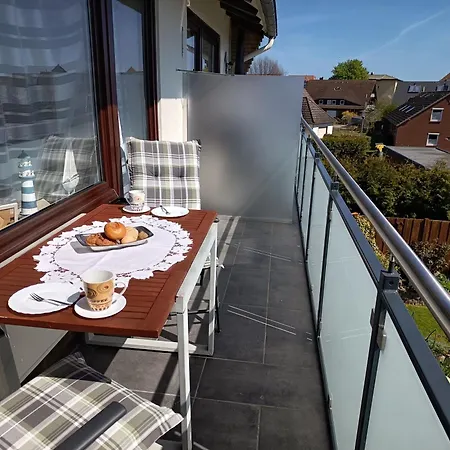 Daire Gaestehaus Zur Seemoewe, 2 